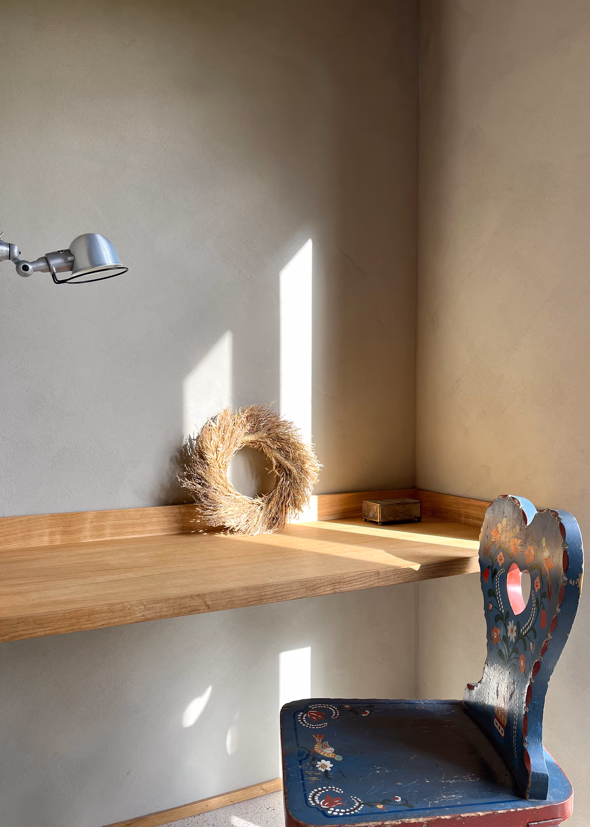 Chair area
